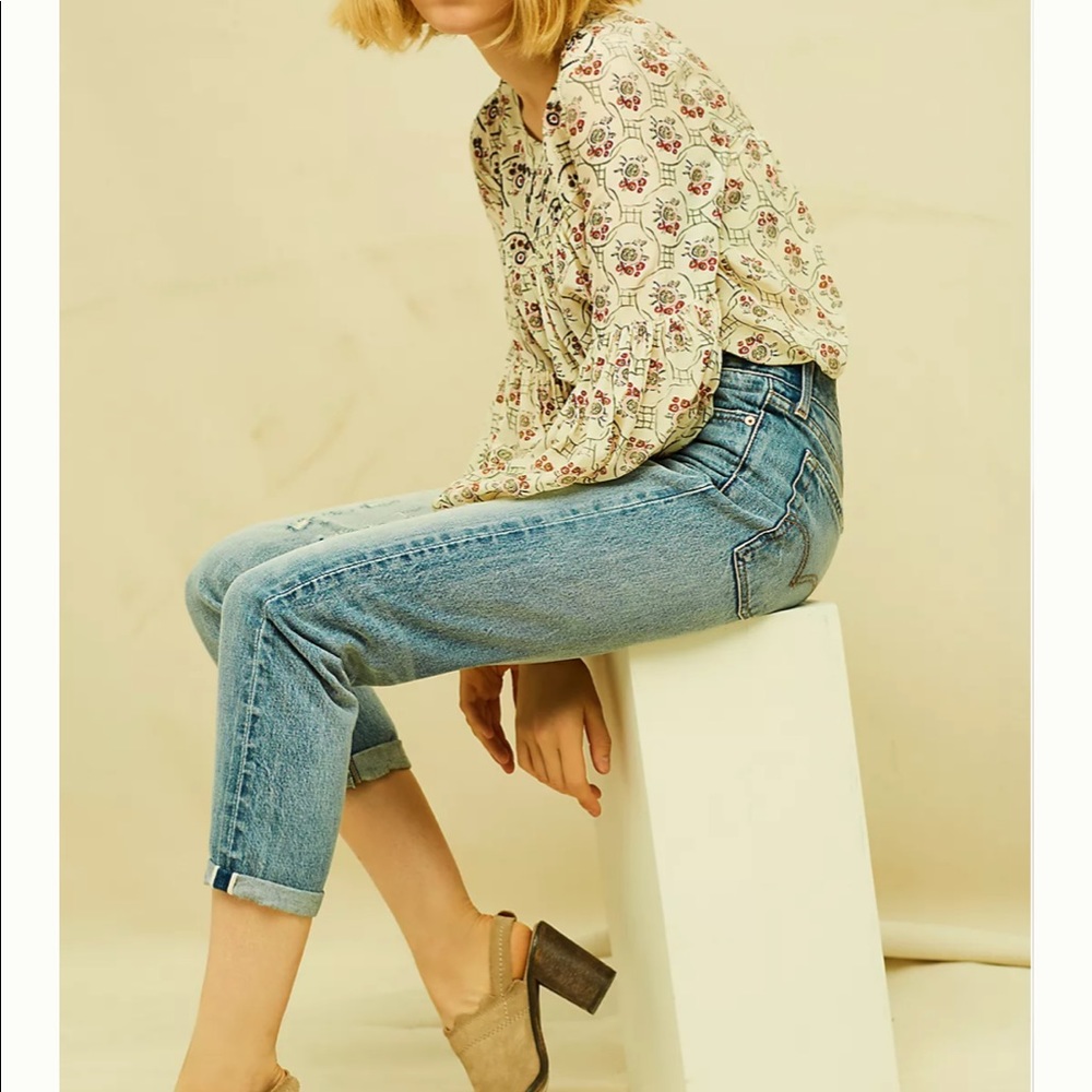 Levi’s Wedgie Icon High Rise Jeans